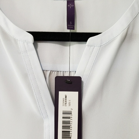 NWT NYDJ Short Sleeve Blouse - Picture 2 of 3